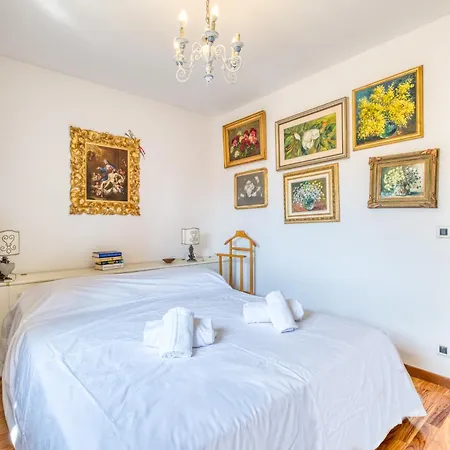 Апартаменти La Cuse Baciccia - Happy